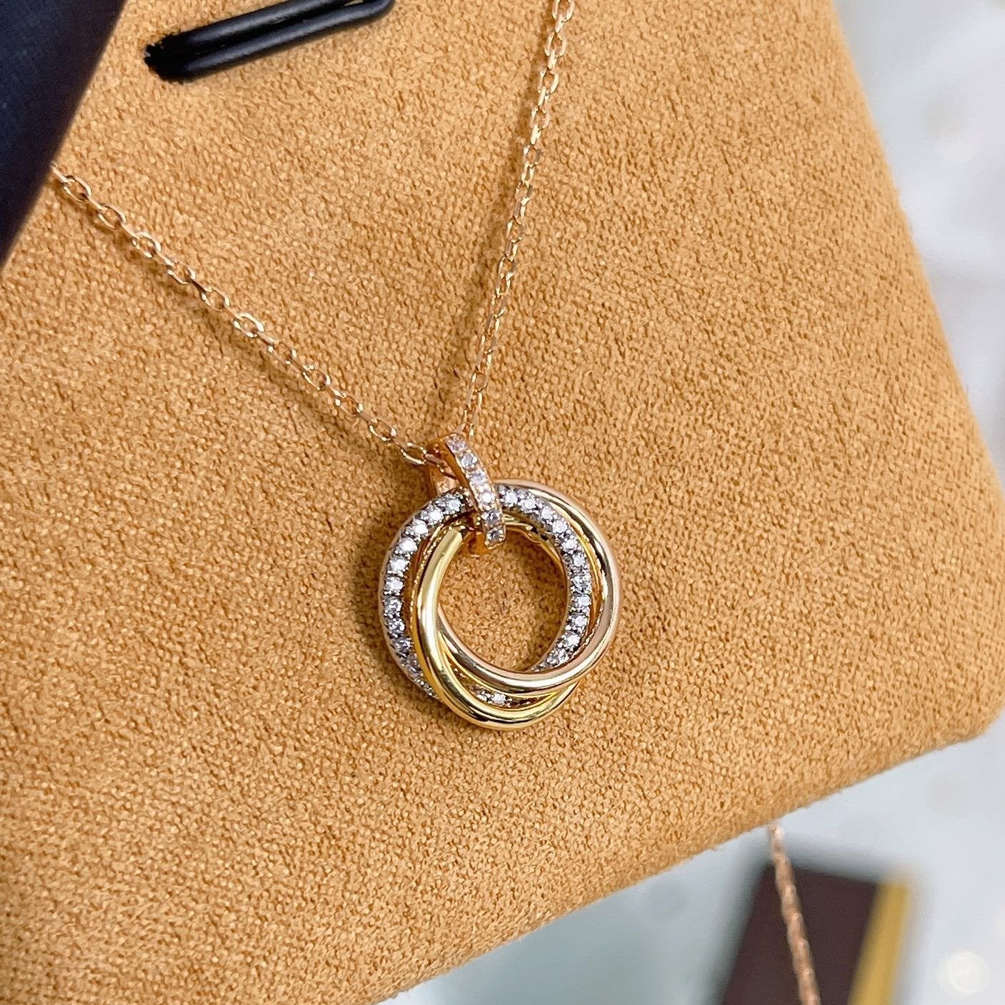 GlowTRINITY NECKLACE SILVER GOLD PINK GOLD DIAMONDS