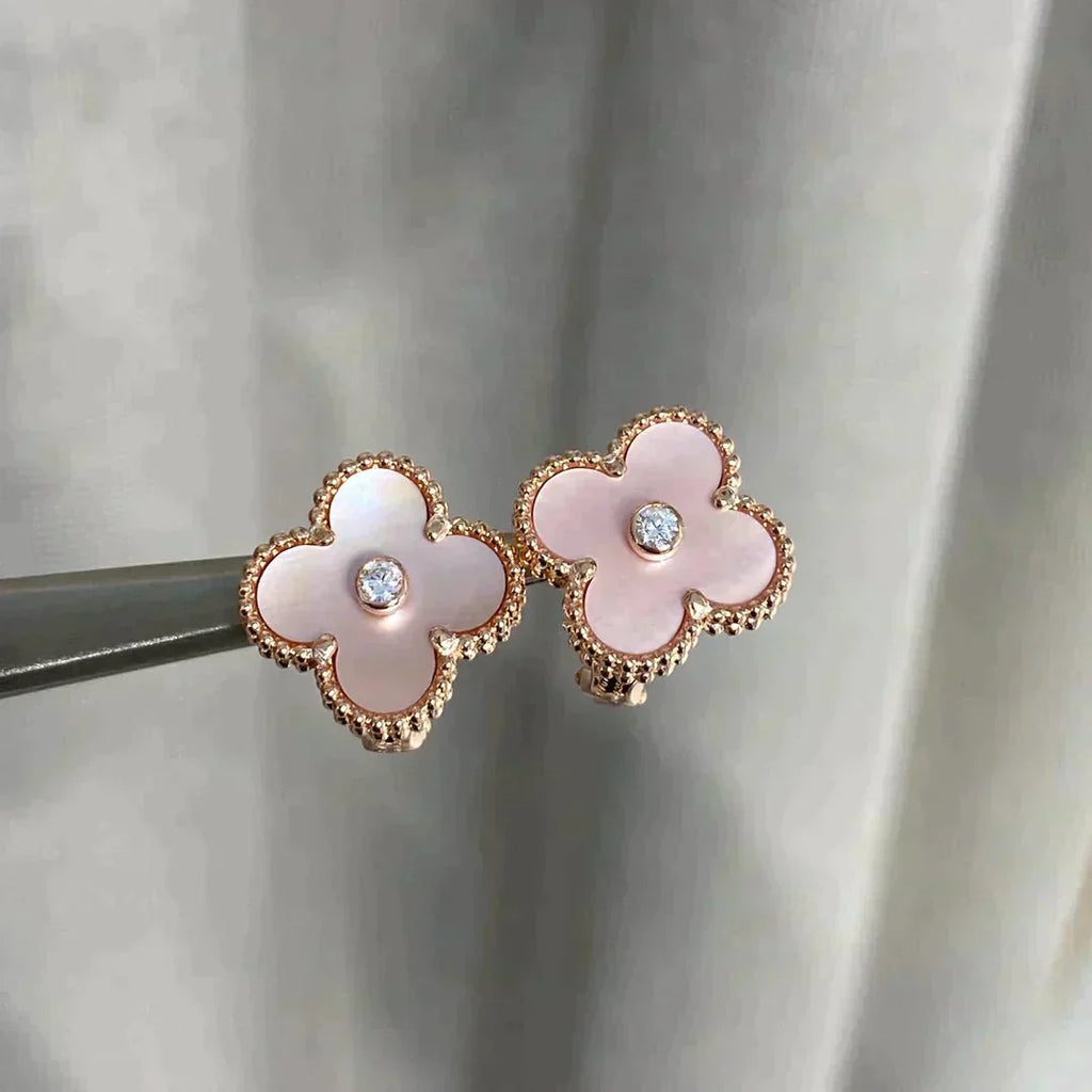 ¡®Glow¡¯CLOVER MEDIUM 1 MOTIFS  PINK MOP DIAMOND EARRINGS
