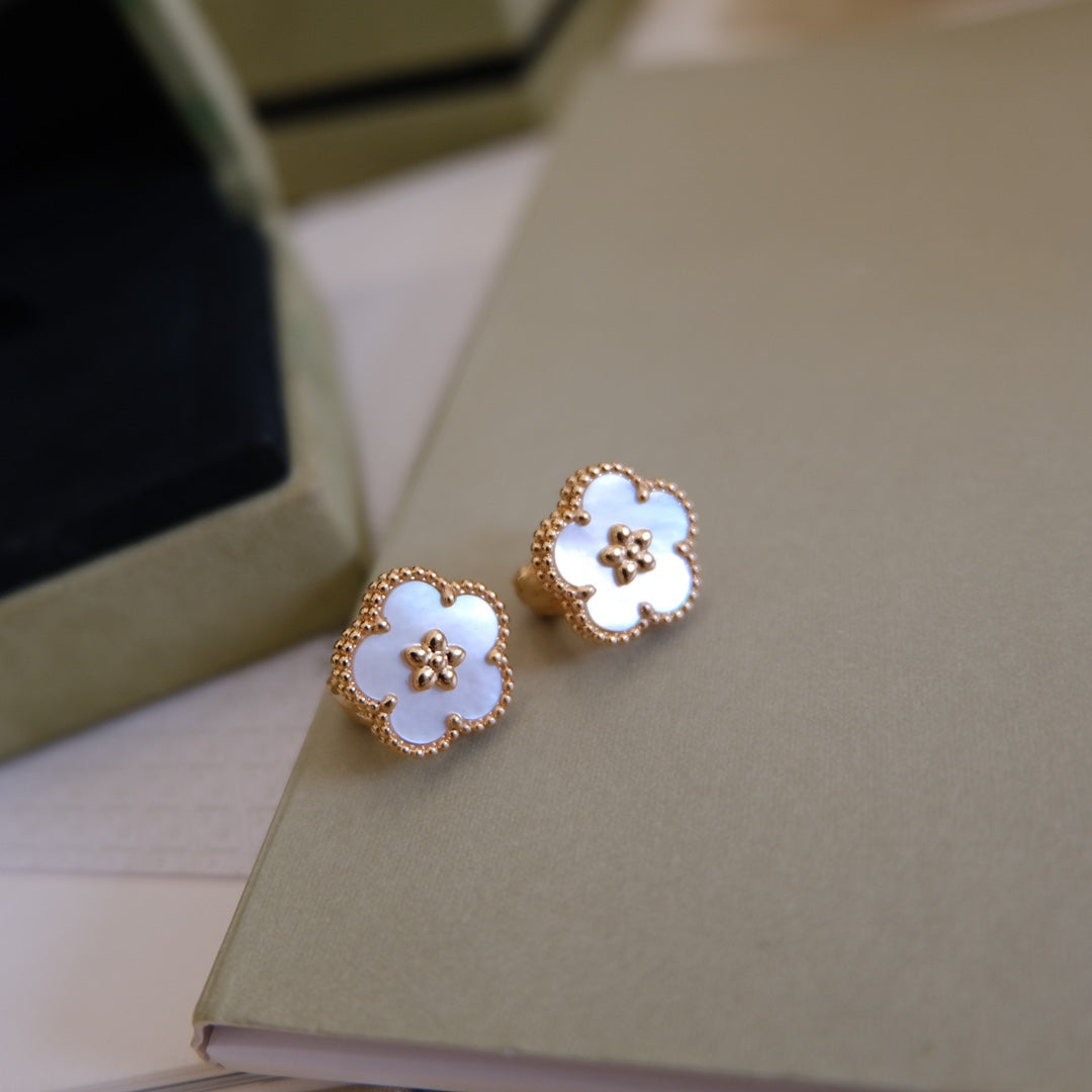 ¡®Glow¡¯LUCKY PINK GOLD WHITE MOP EARRINGS