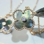 ¡®Glow¡¯CLOVER 15MM DIAMOND AND MOTHER-OF-GREY NECKLACE