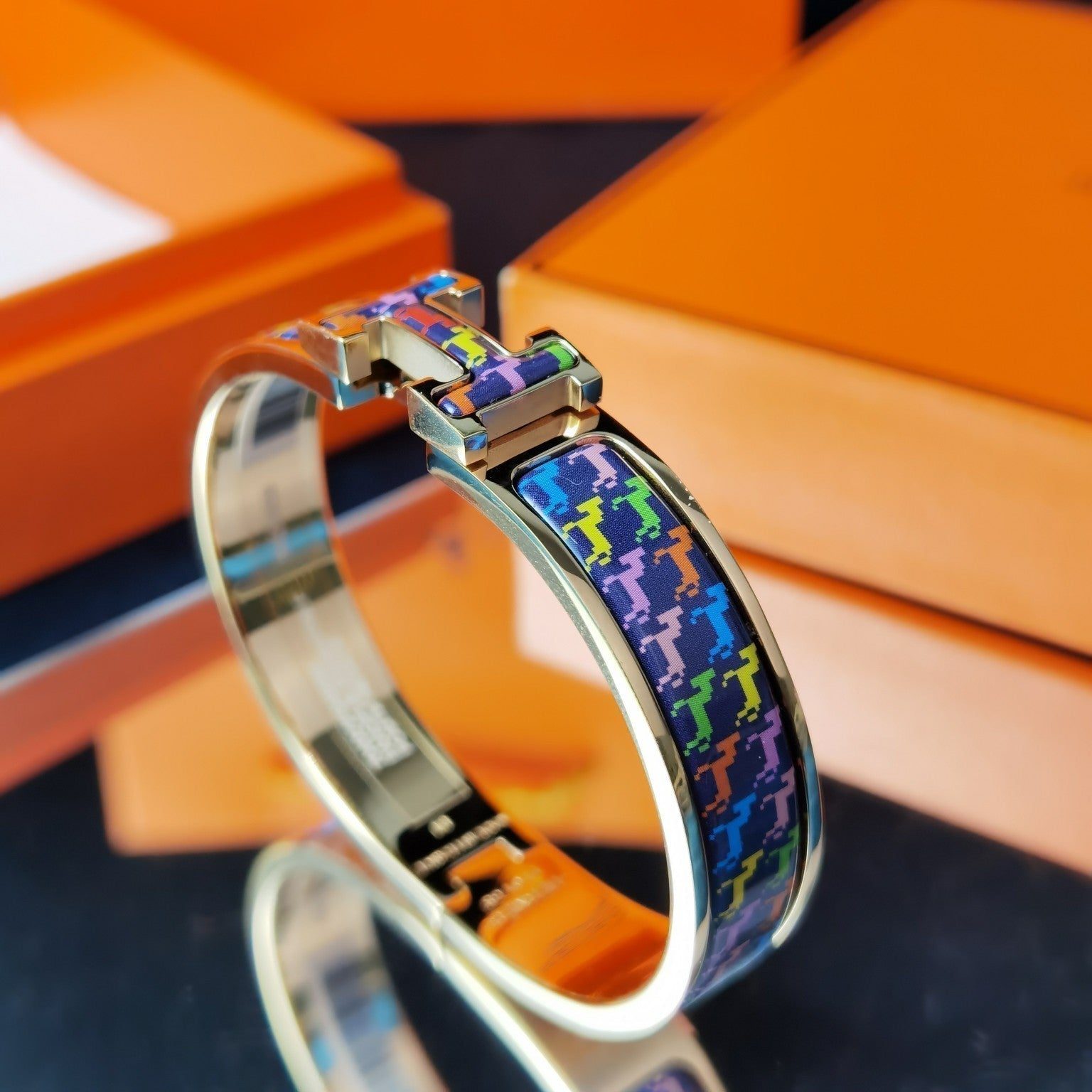 GlowH HORSE BRACELET 12MM