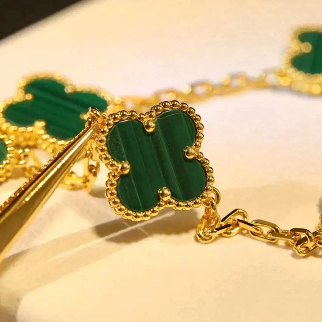 [Glow Jewelry] CLOVER 5 MOTIF MALACHITE BRACELET COLLECTION