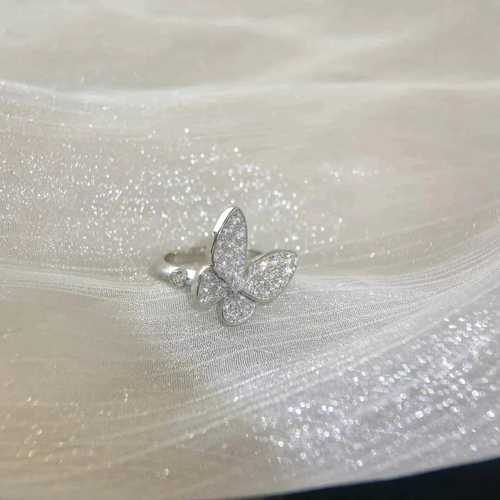 ¡®Glow¡¯BUTTERFLY DIAMOND RING