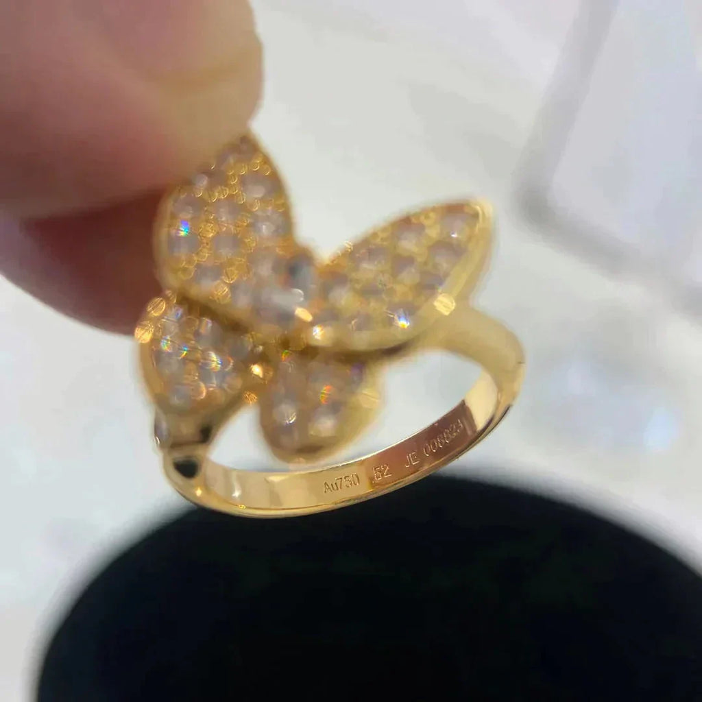 ¡®Glow¡¯BUTTERFLY DIAMOND RING
