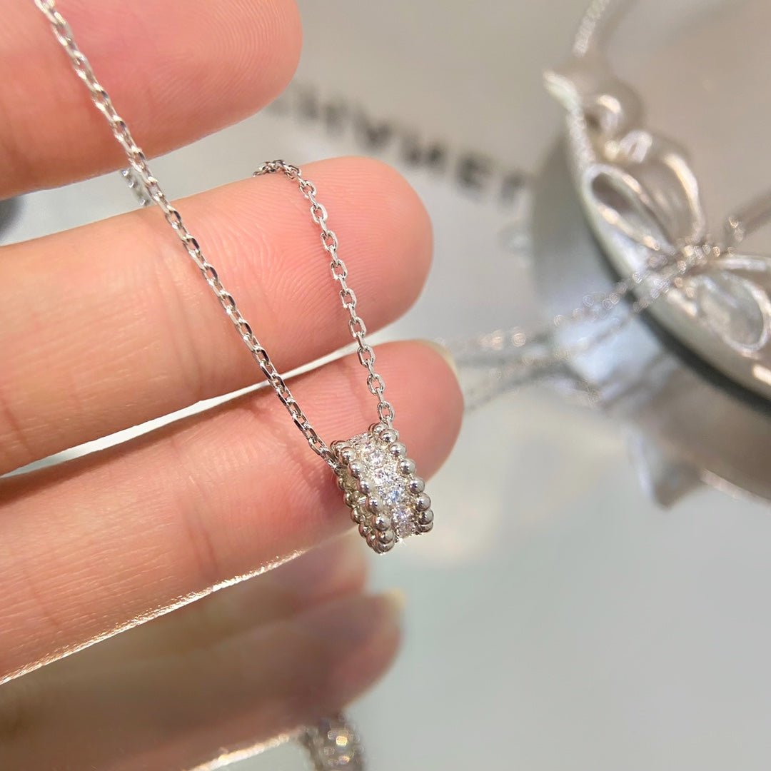 ¡®Glow¡¯PERLEE DIAMOND NECKLACE