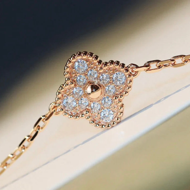 ¡®Glow¡¯CLOVER 20 MOTIFS DARK MOP DIAMOND  NECKLACE