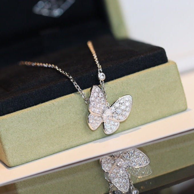¡®Glow¡¯BUTTERFLY DIAMOND NECKLACE