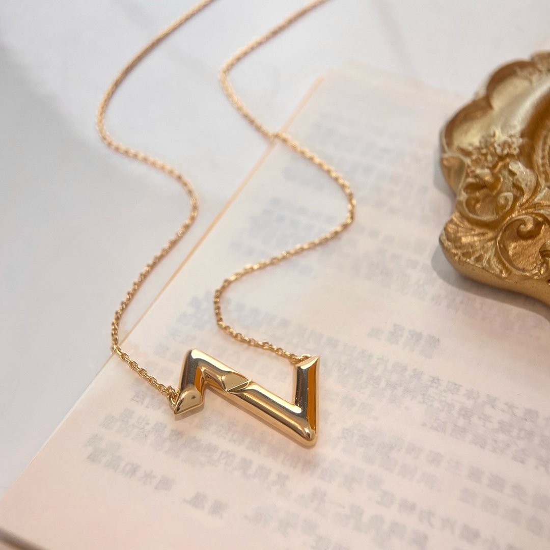 GlowVOLTE UPSIDE DOWN NECKLACE