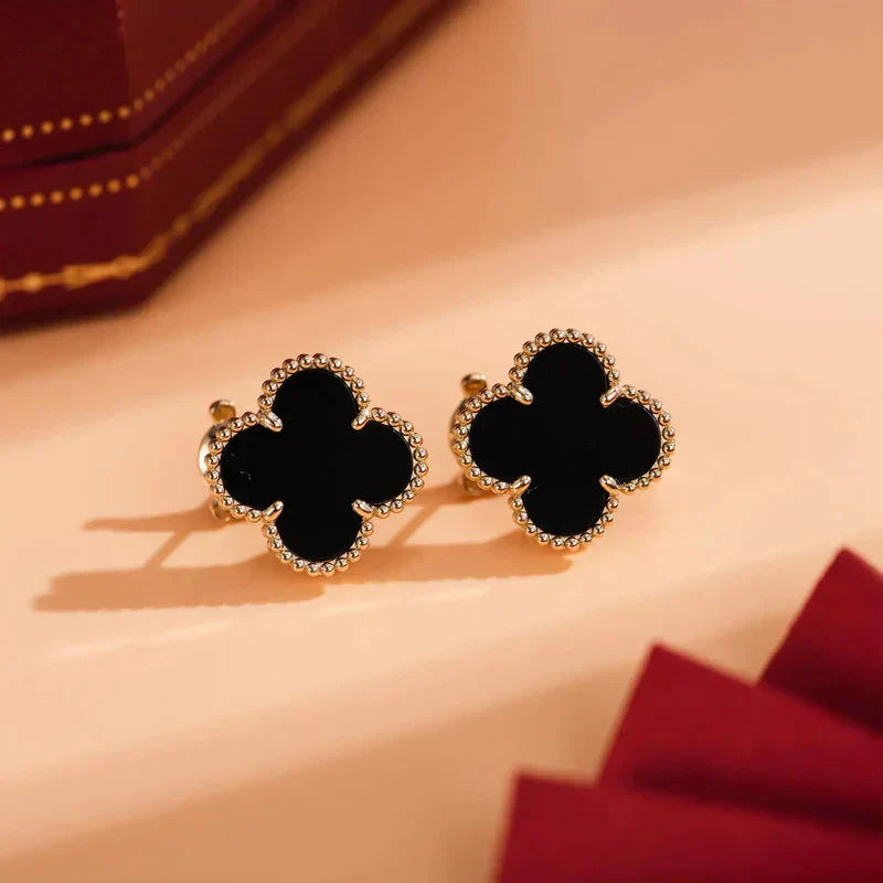 ¡®Glow¡¯CLOVER MEDIUM 1 MOTIFS  ONYX STUD EARRINGS