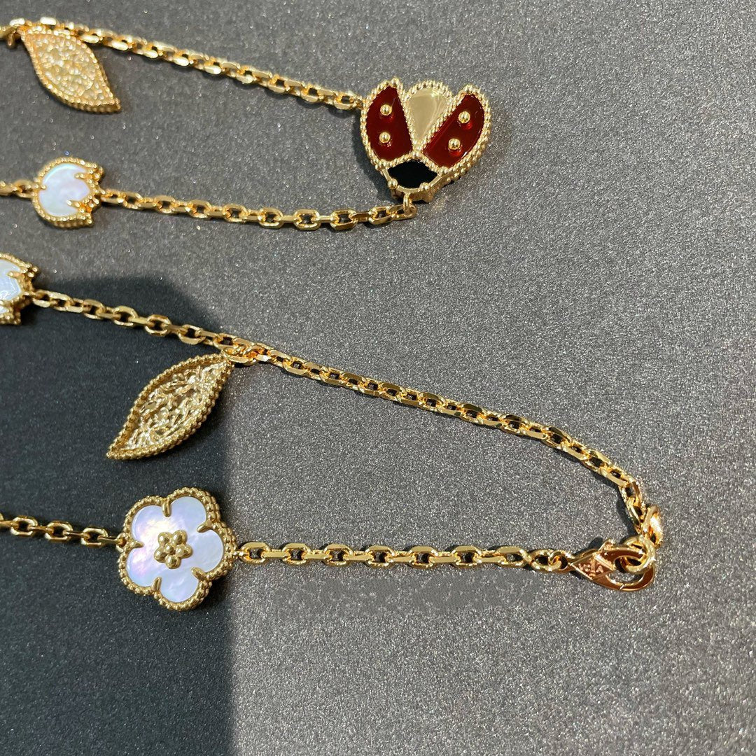 ¡®Glow¡¯LUCKY SPRING 15 MOTIFS GOLD NECKLACE