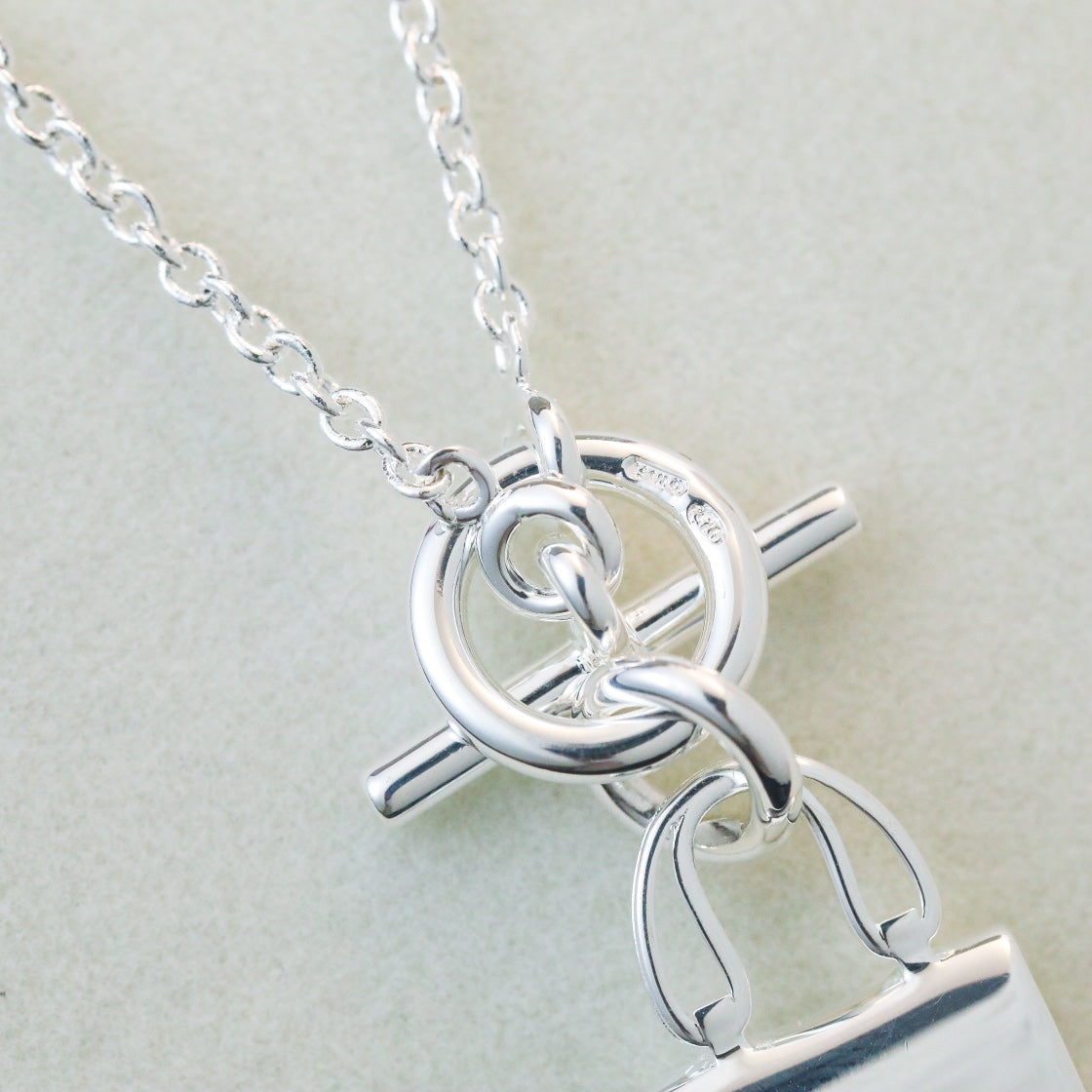 GlowPOP H PEDANT SILVER NECKLACE