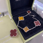¡®Glow¡¯CLOVER 5 MOTIFS SIVLER CARNELIAN TIGER EYE BRACELET