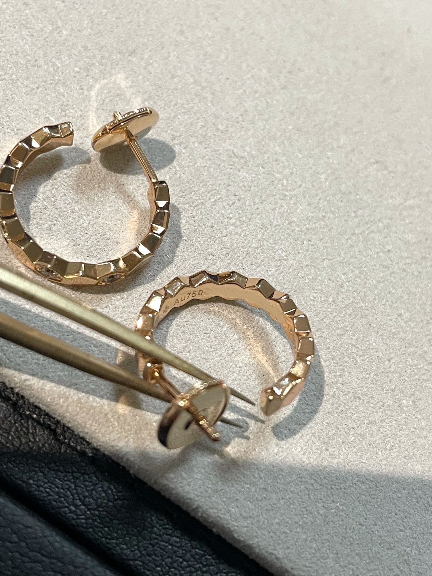 GlowBEE LOVE Earrings GOLD DIAMOND