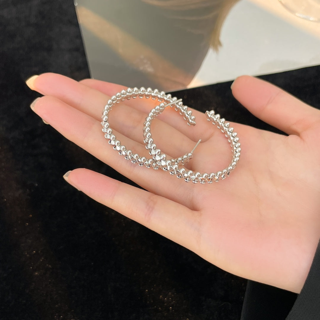 GlowCLASH HOOP EARRINGS