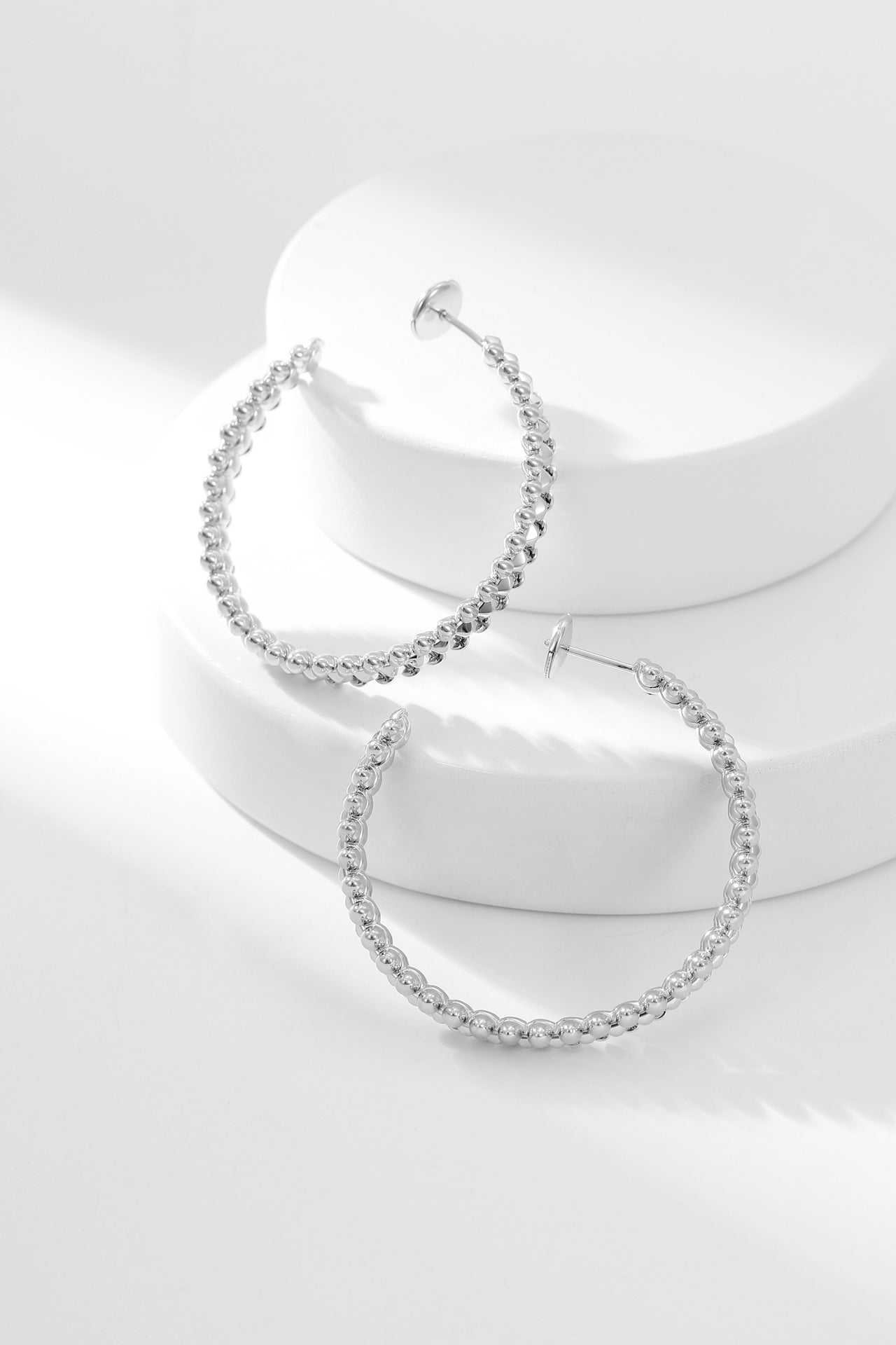 GlowCLASH HOOP EARRINGS