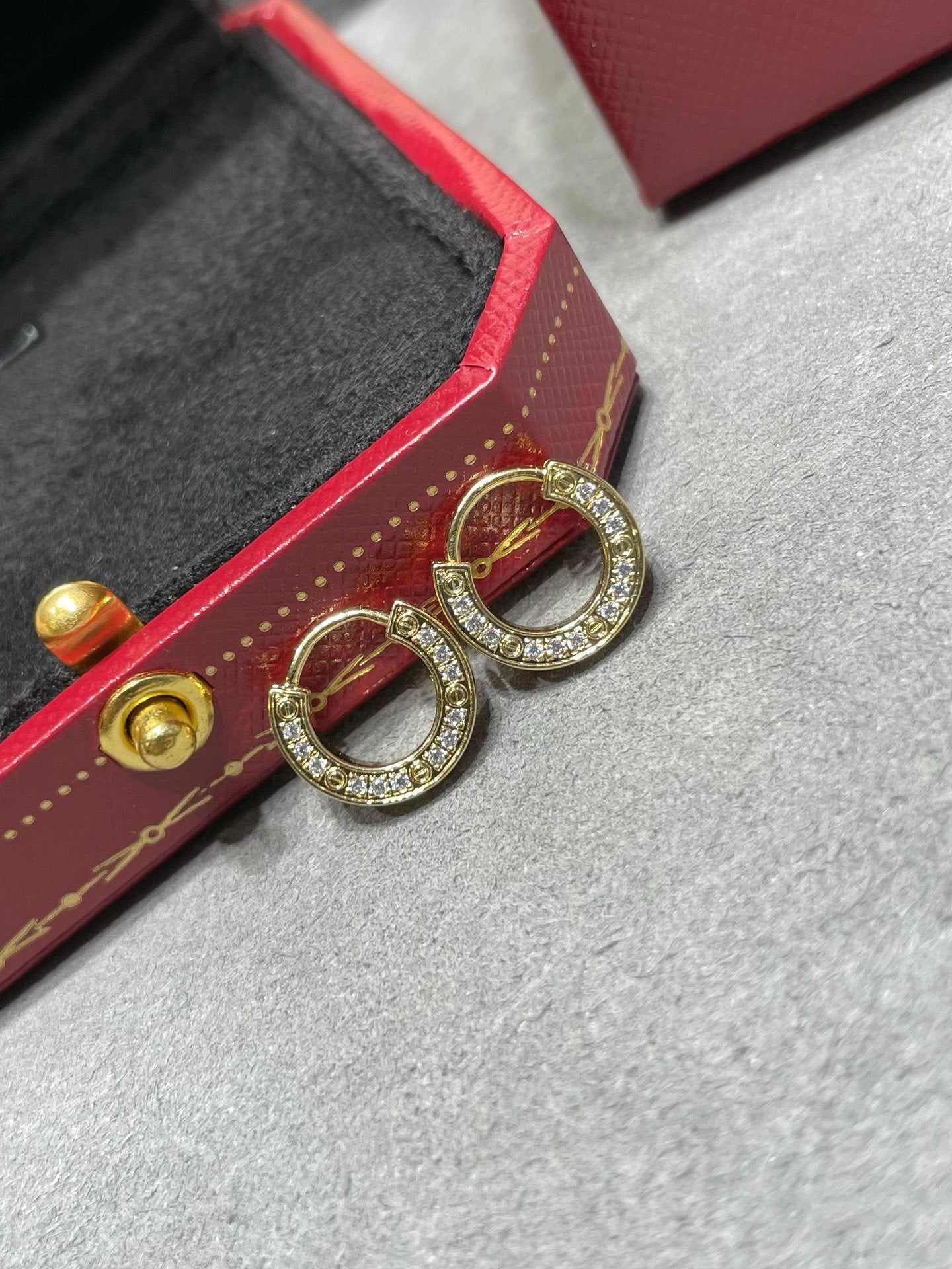 GlowLOVE DIAMOND EARRINGS