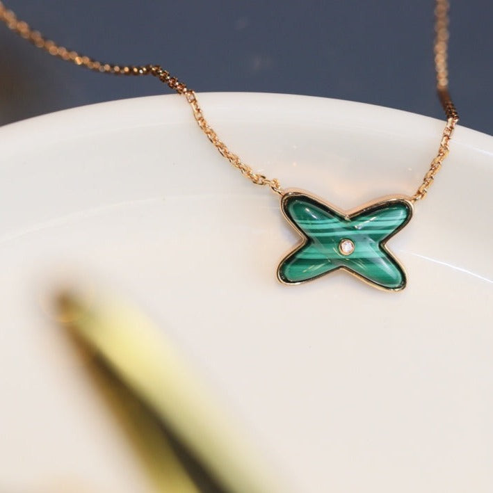 GlowJEUX MALACHITE 1 DIAMOND PINK GOLD NECKLACE