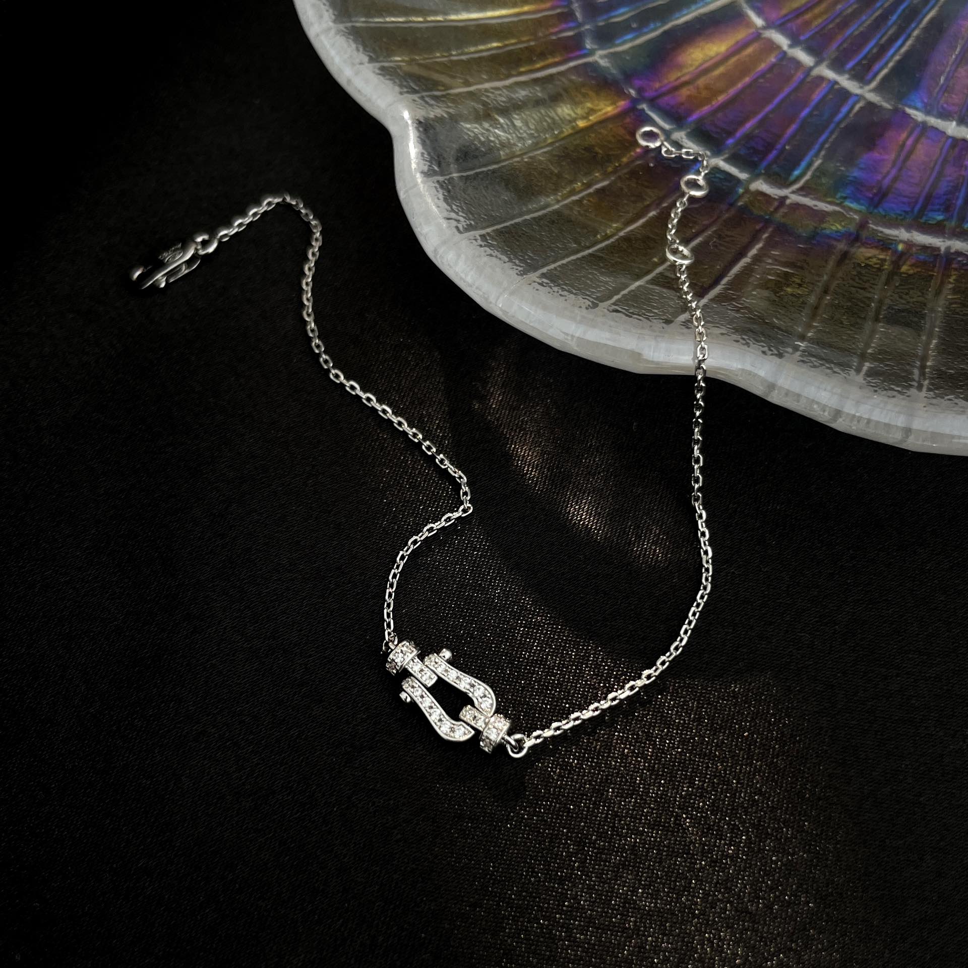 GlowFORCE 10 FULL DIAMOND BUCKLE CHAIN LINK MINI MODEL