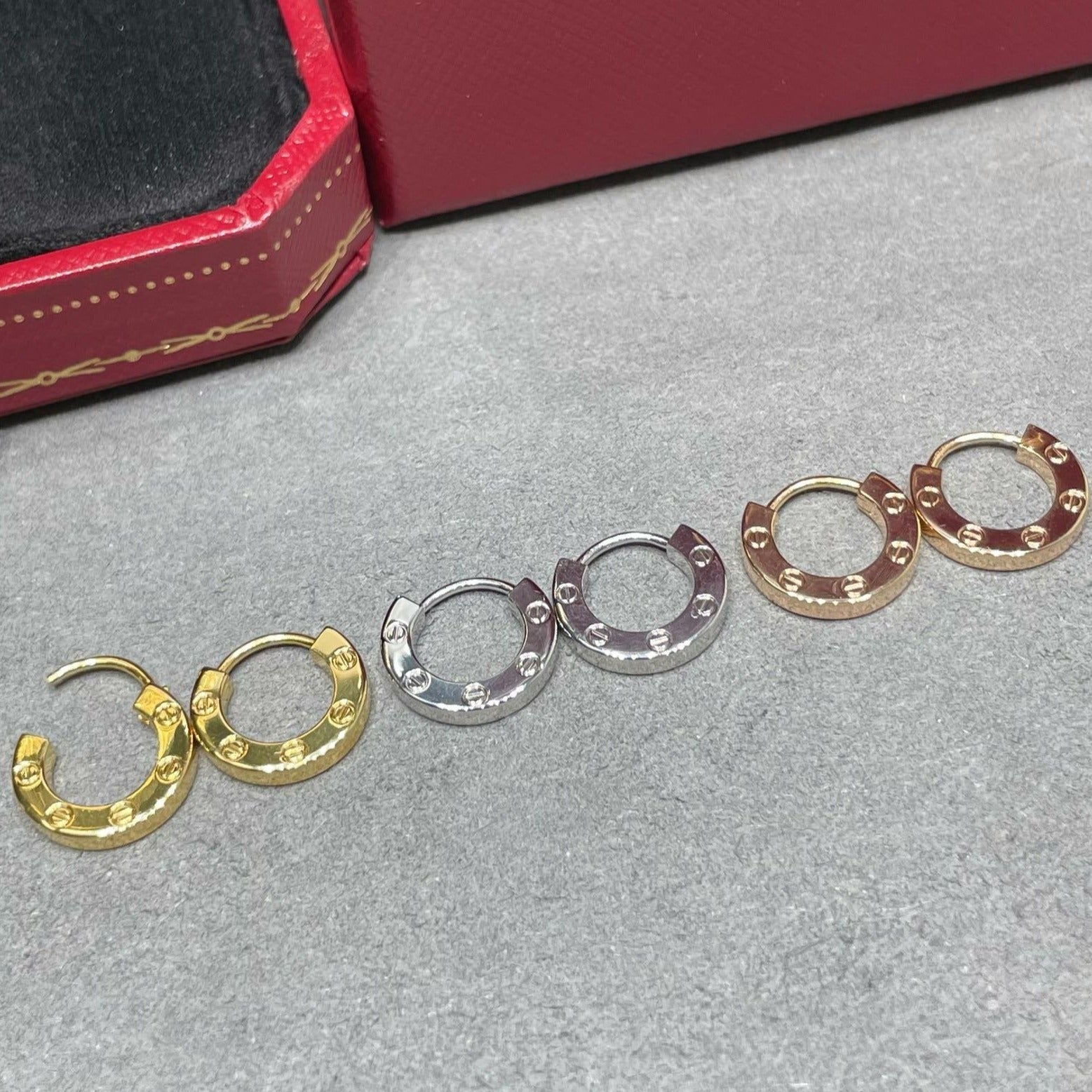 GlowLOVE MINI EARRINGS