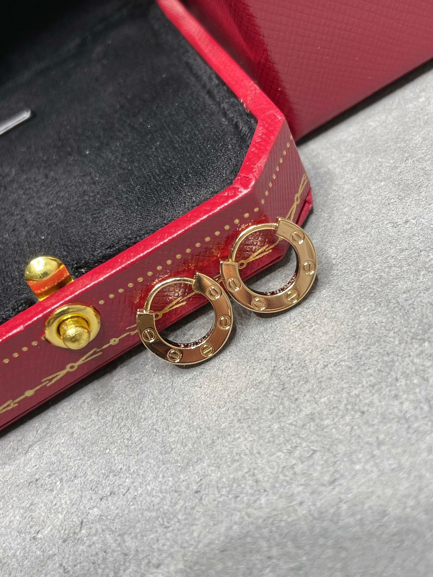 GlowLOVE MINI EARRINGS