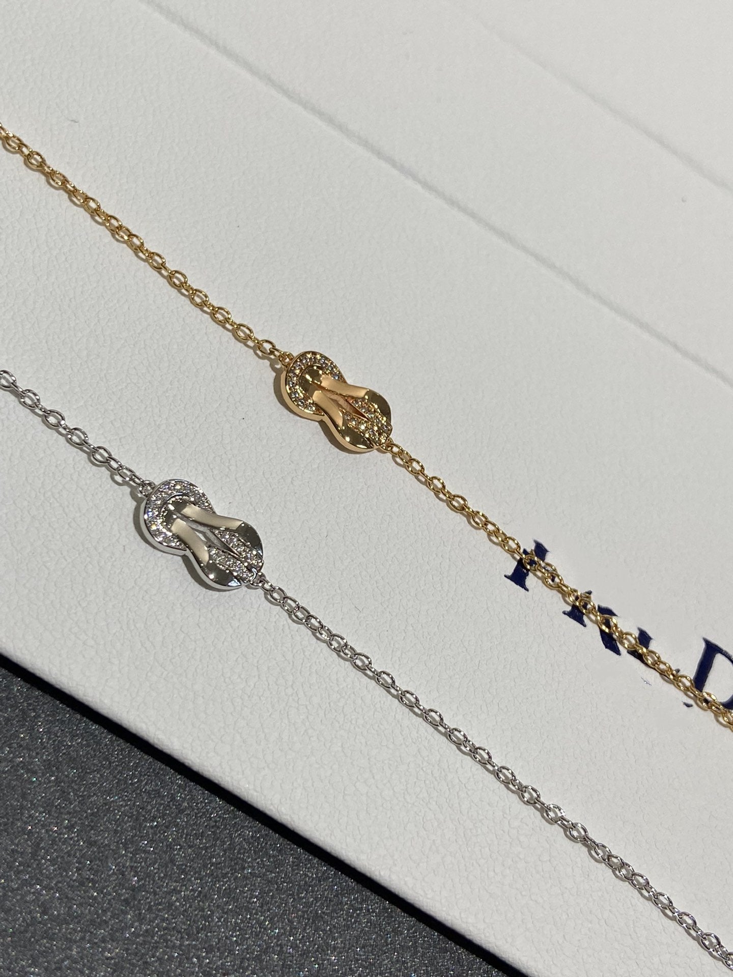 GlowCHANCE INFINIE DIAMOND BRACELET