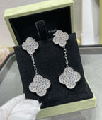 ¡®Glow¡¯CLOVER 2 MOTIFS DIAMOND PAVED SILVER EARRINGS