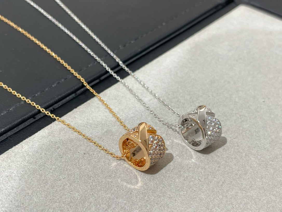 GlowLIENS EVIDENCE DIAMOND PAVED NECKLACE