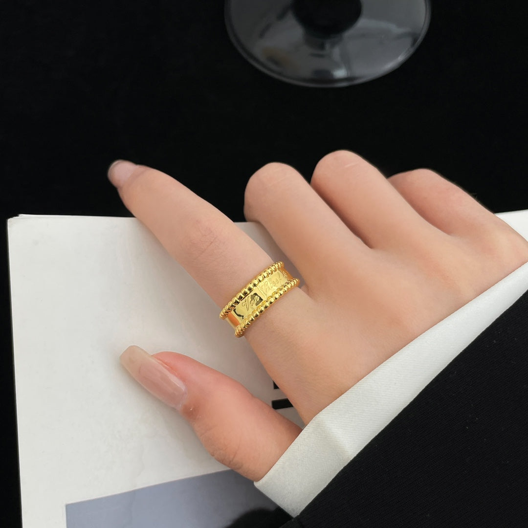 ¡®Glow¡¯PERLEE SIGNATURE RING