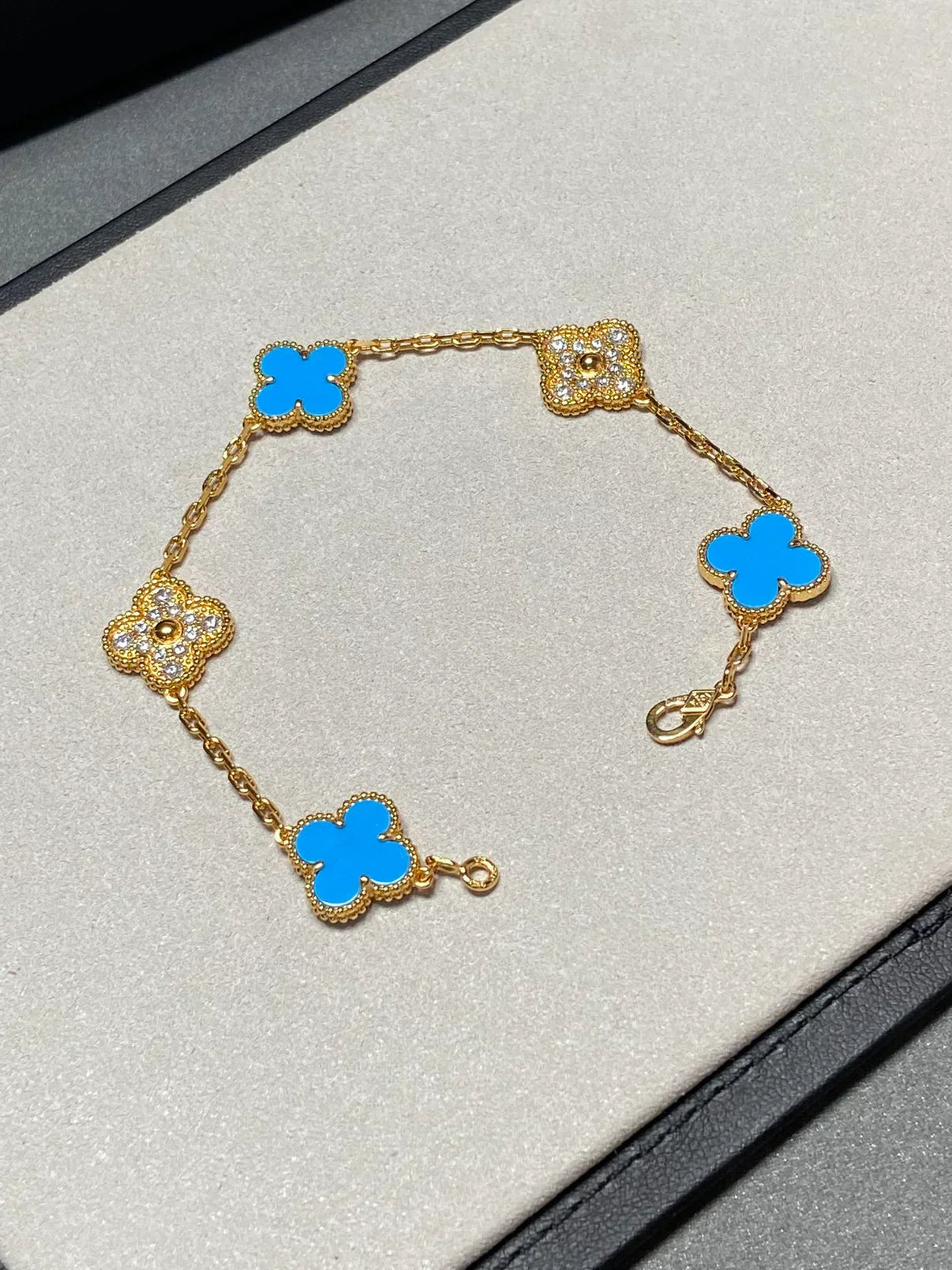 [Glow]New  CLOVER 5 MOTIF BLUE AGATE BRACELET COLLECTION