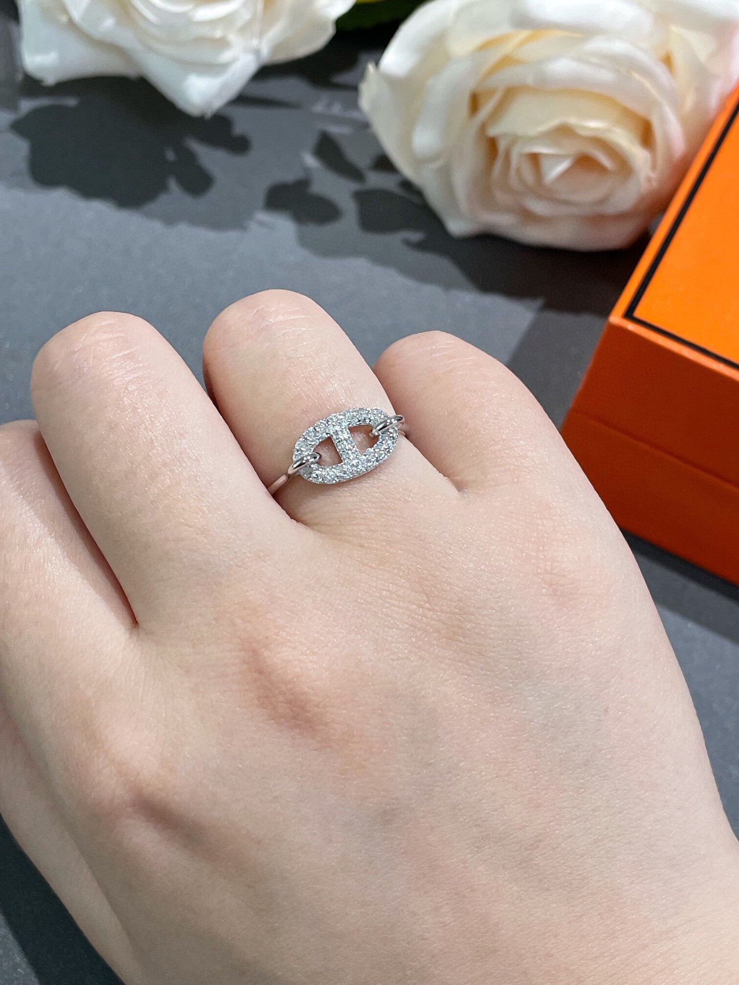 GlowRONDE SMALL DIAMOND RING