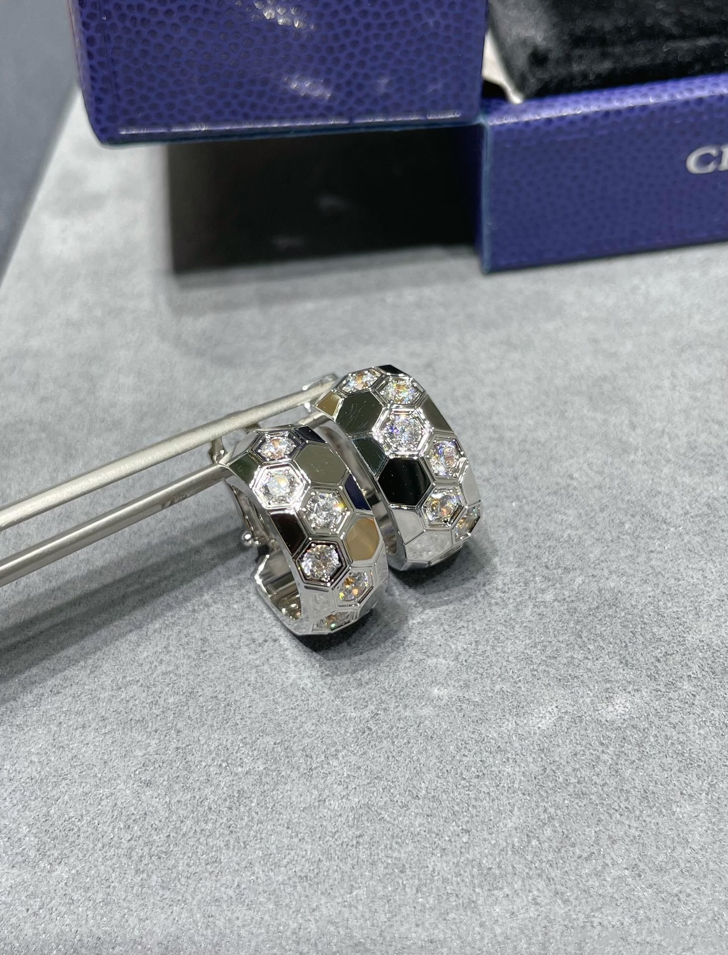 GlowBEE LOVE DIAMOND HOOP EARRINGS