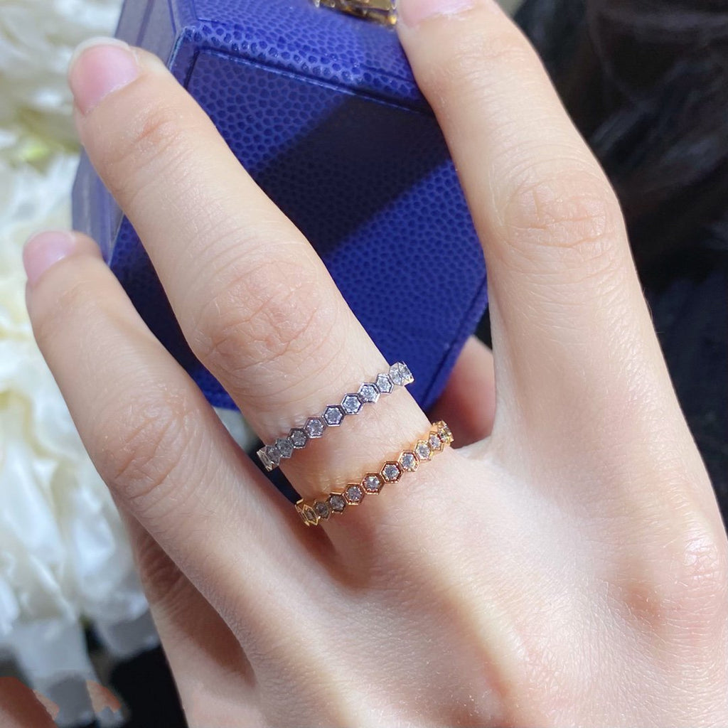 GlowBEE LOVE DIAMOND PAVED SMALL RING