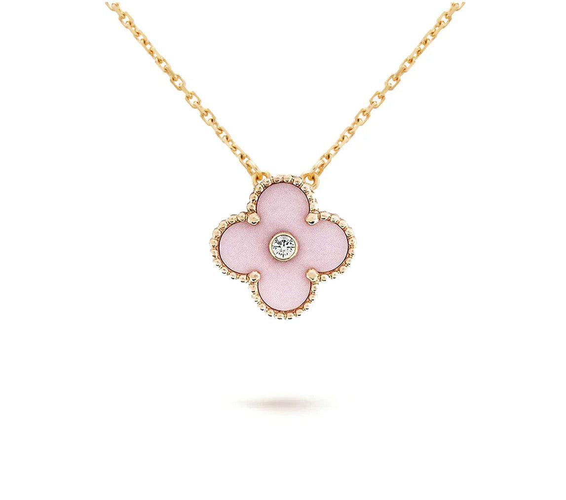 GlowCHRISTMAS LIMITED EDITION NECKLACE COLLECTION