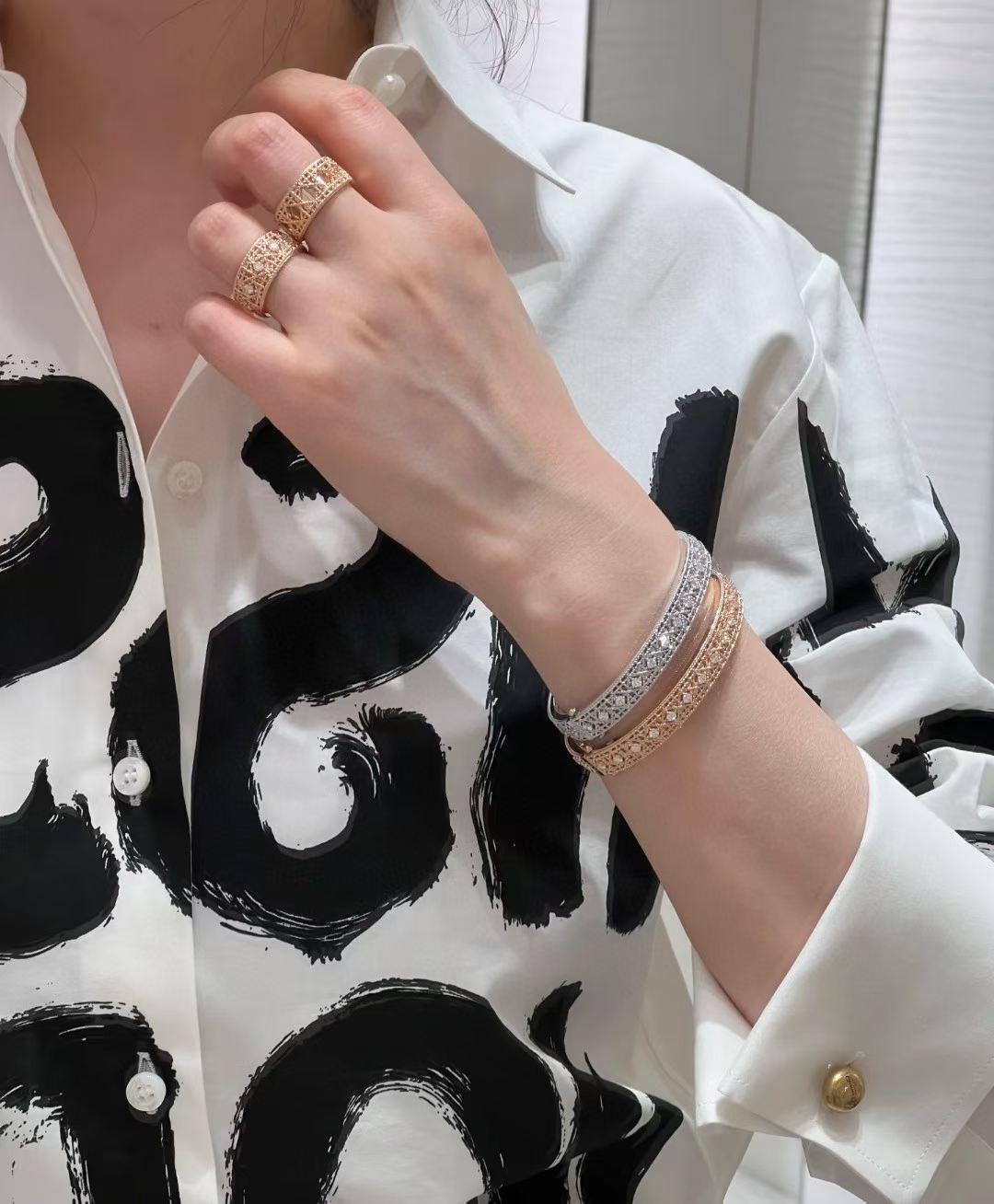 [Glow]2026 WOVEN-PATTERN BRACELET SET WITH FULL DIAMOND INLAY THREE-COLORS