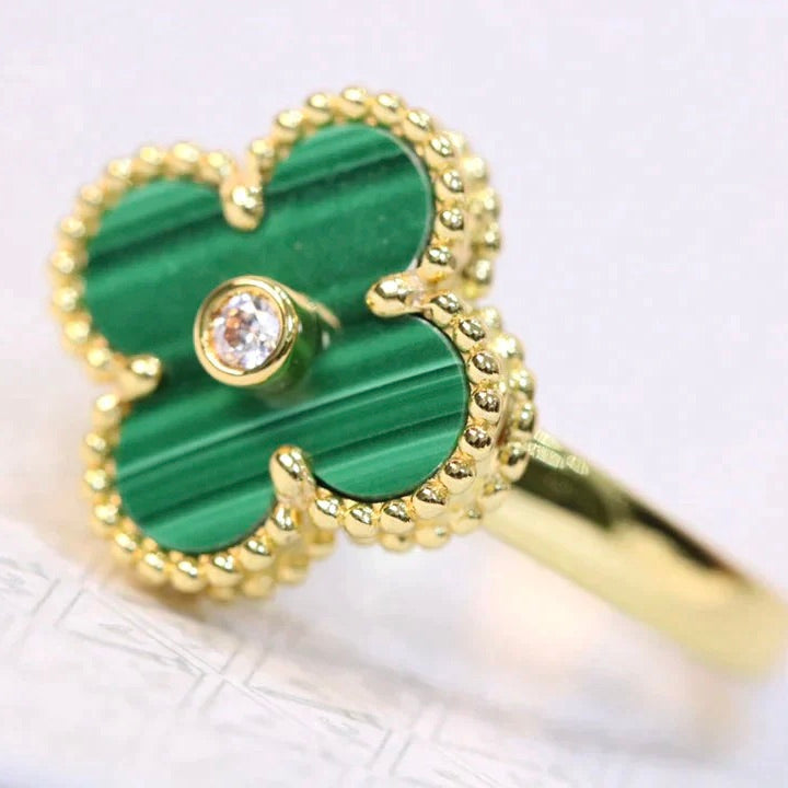 ¡®Glow¡¯CLOVER MALACHITE RING GOLD DIAMOND