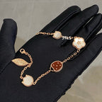 ¡®Glow¡¯LUCKY SPRING 5 MOTIF BRACELET