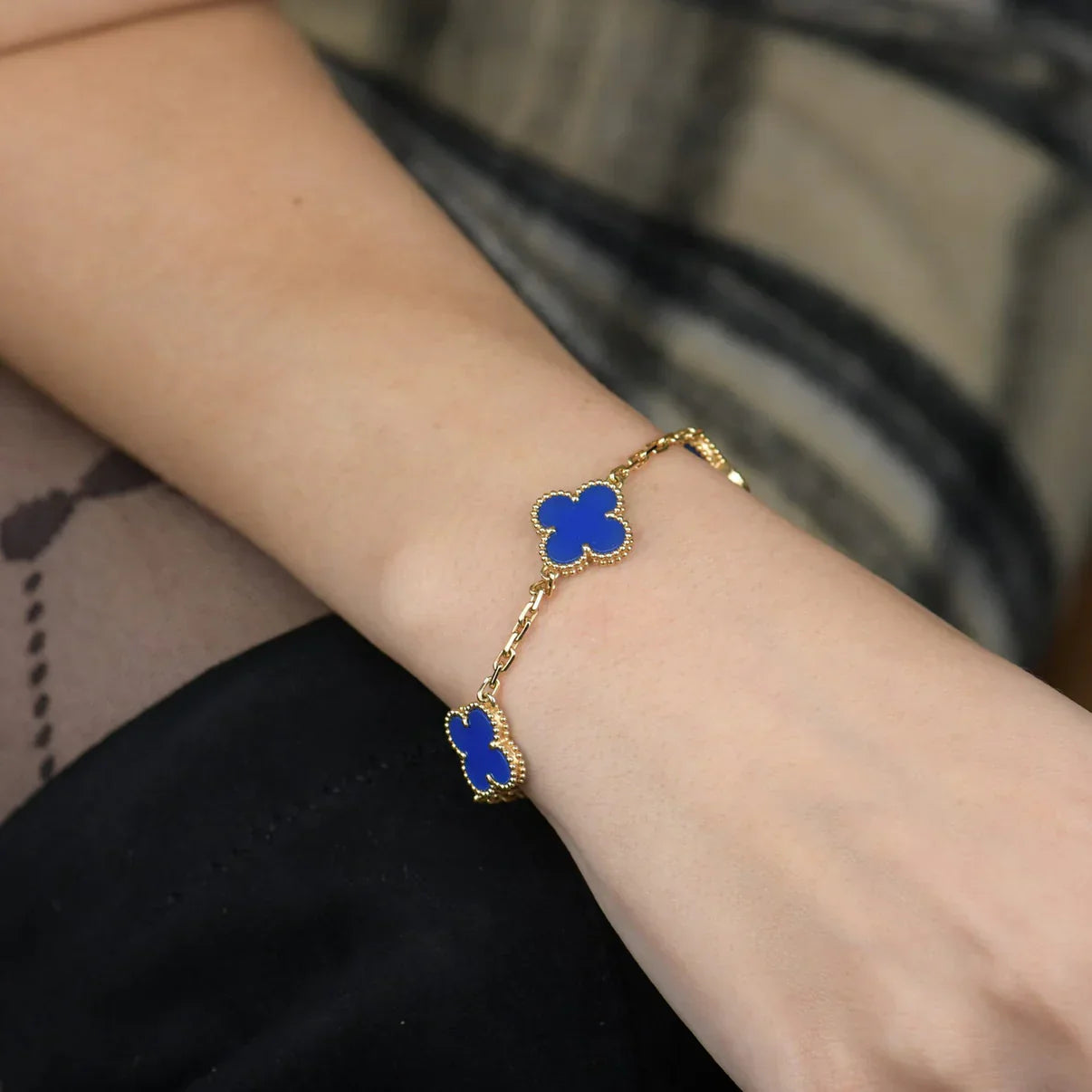 [Glow]New  CLOVER 5 MOTIF BLUE AGATE BRACELET COLLECTION