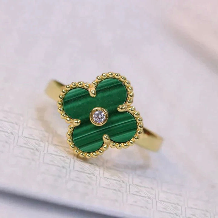 ¡®Glow¡¯CLOVER MALACHITE RING GOLD DIAMOND