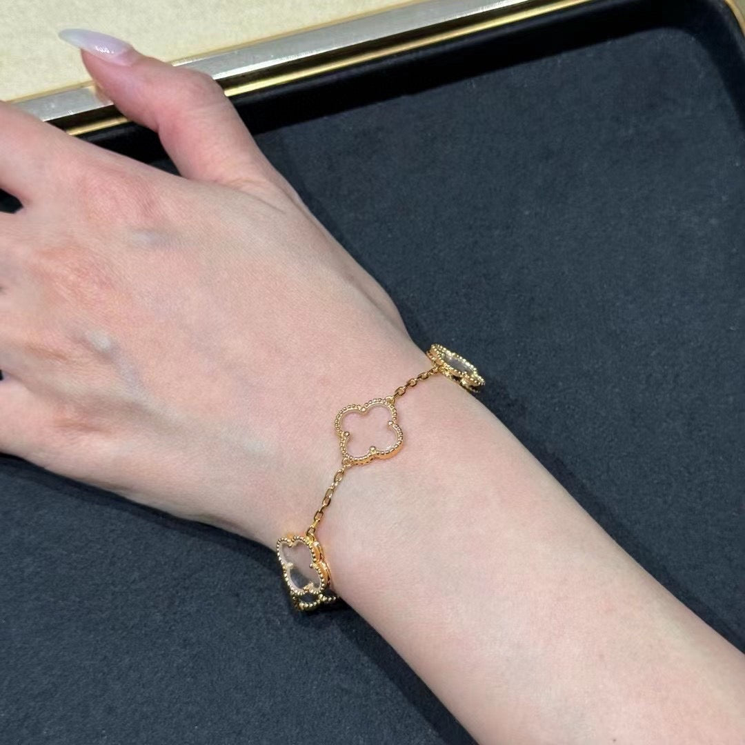 [Glow]New CLOVER 5 MOTIF ROCK CRYSTAL BRACELET