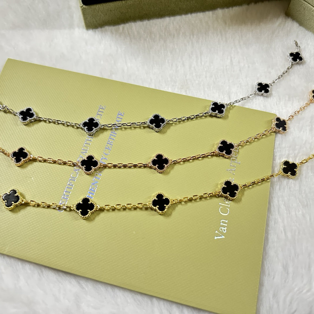 [¡®Glow¡¯]CLOVER 6 MOTIF  ONYXS BRACELET