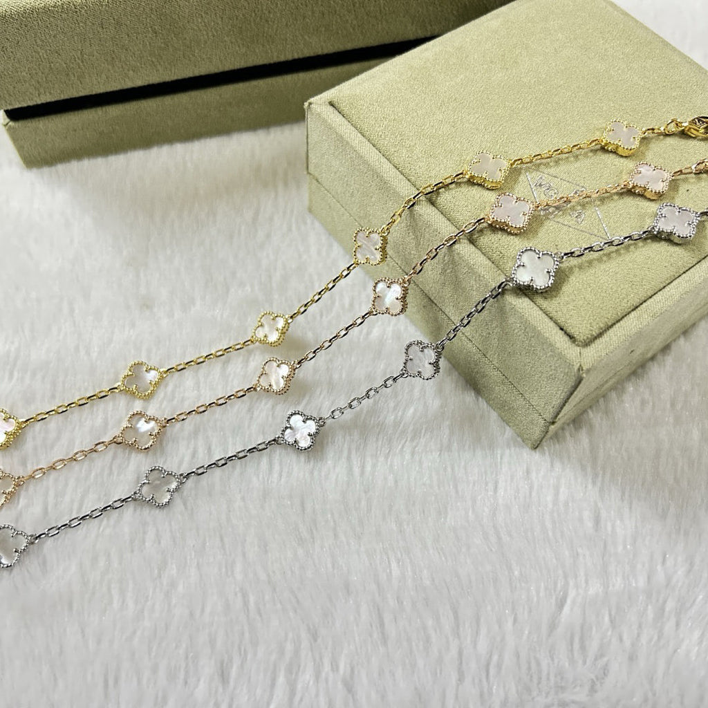 [¡®Glow¡¯]CLOVER 6 MOTIF WHITE MOP BRACELET