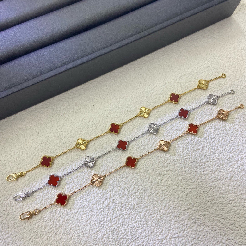 [¡®Glow¡¯]CLOVER 6 MOTIF RED AGATE LASER BRACELET