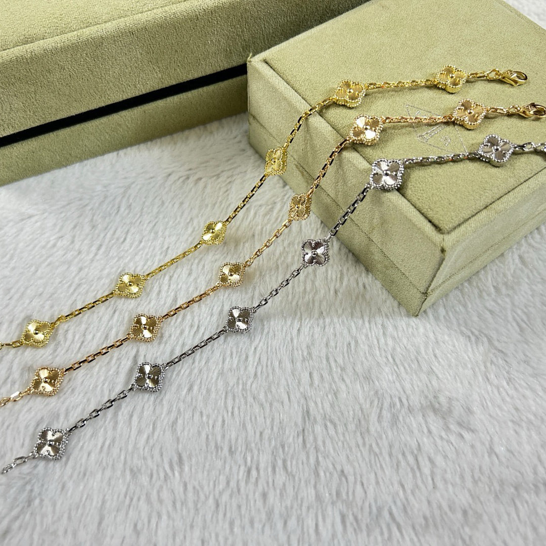[Glow]New CLOVER 6 MOTIF DIAMOND BRACELET