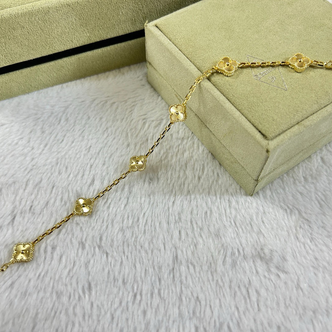[Glow Jewelry]CLOVER 6 MOTIF DIAMOND BRACELET