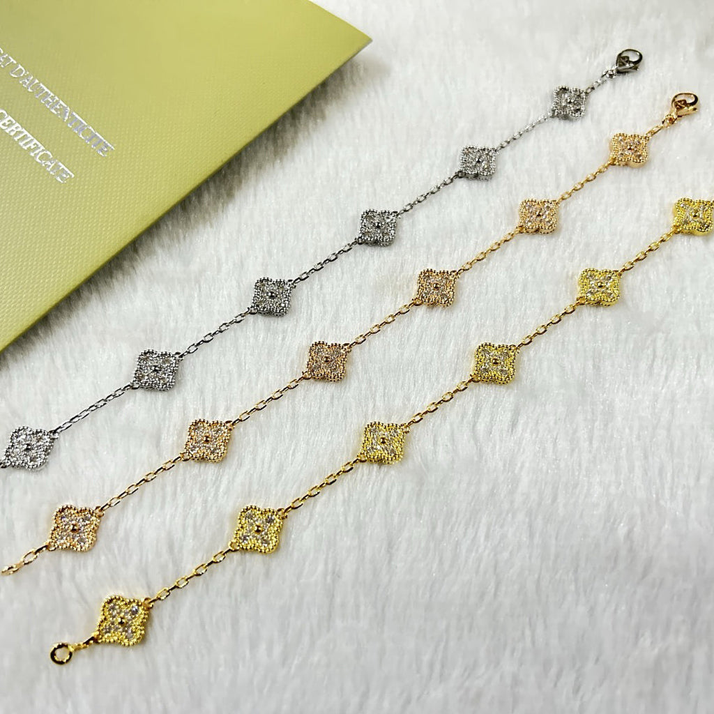 [Glow Jewelry]CLOVER 6 MOTIF DIAMOND BRACELET