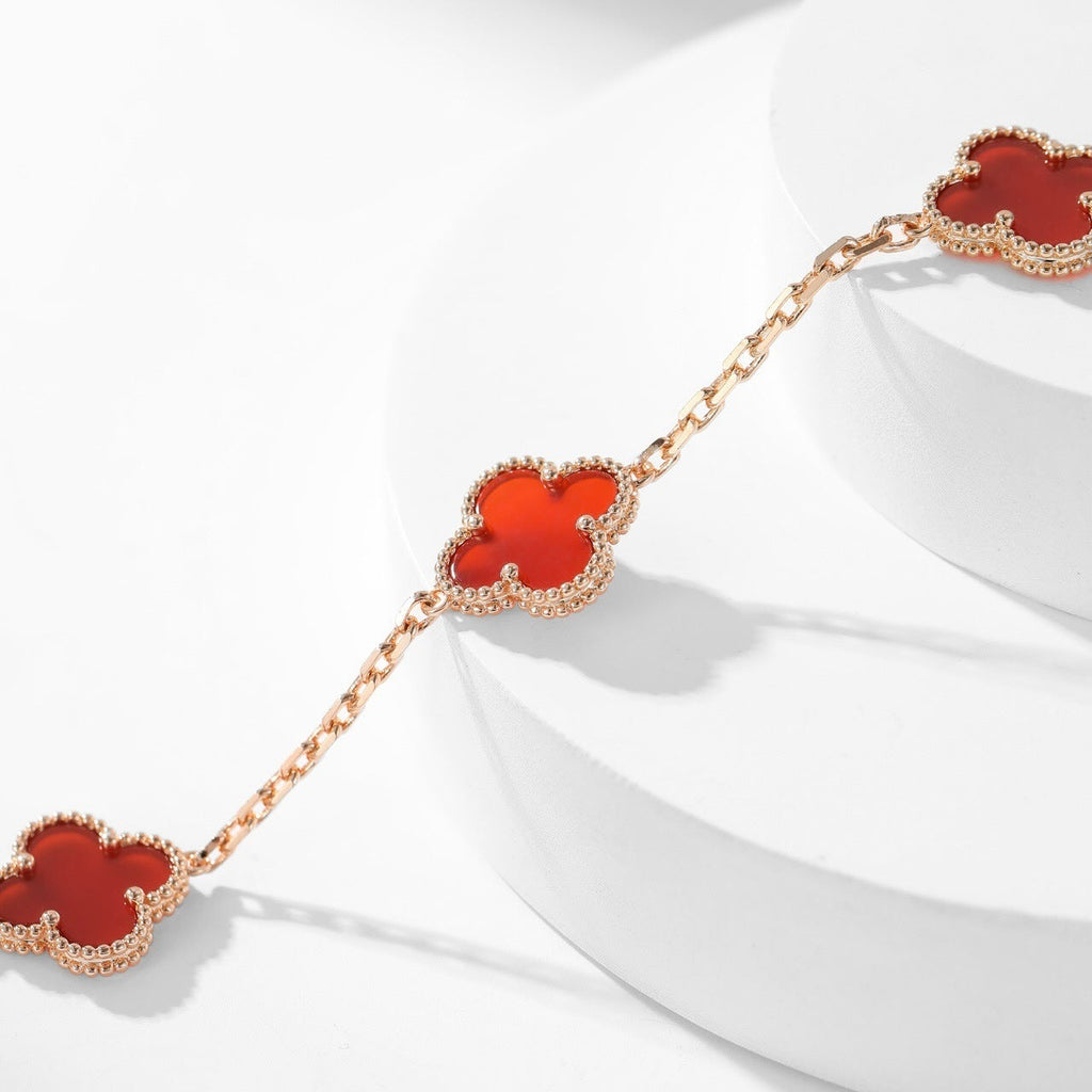 ¡®Glow¡¯CLOVER 10 MOTIFS CARNELIAN NECKLACE