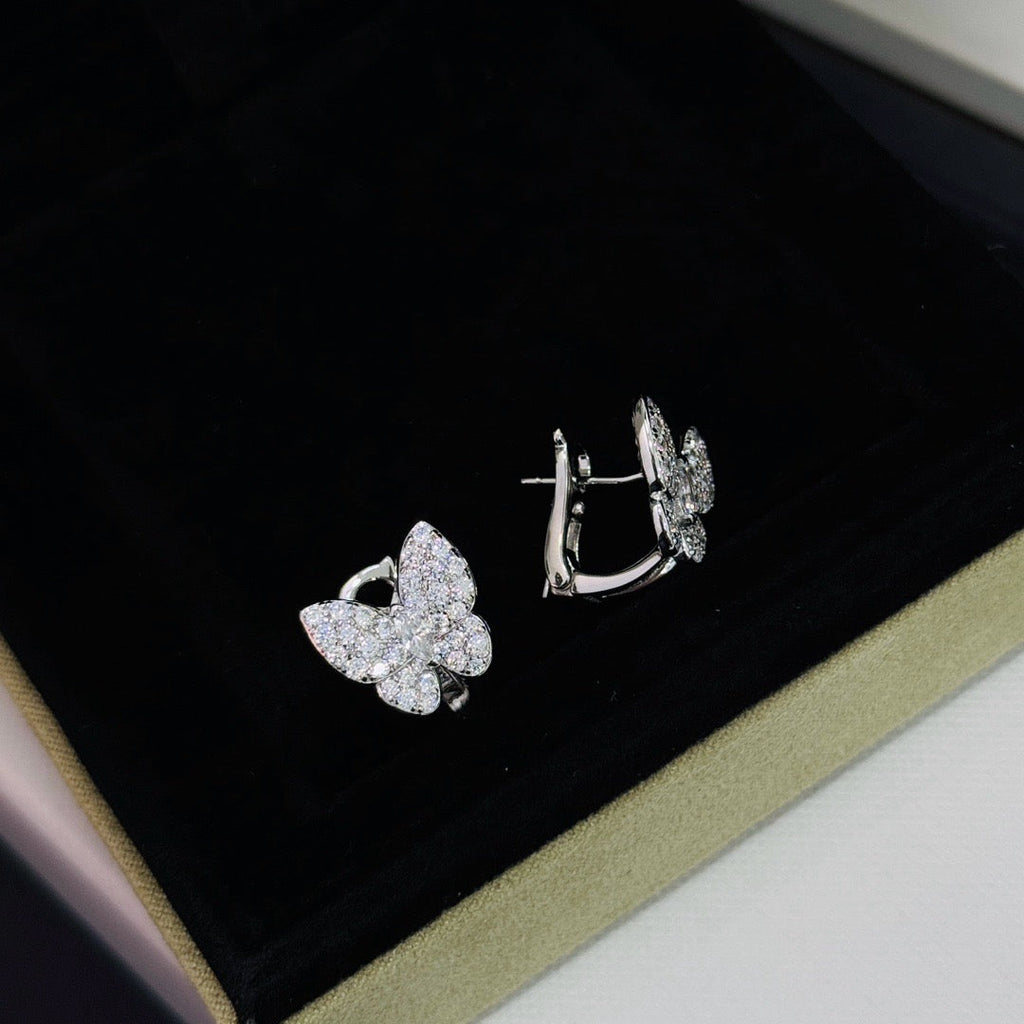 ¡®Glow¡¯BUTTERFLY ALL DIAMOND EARRINGS