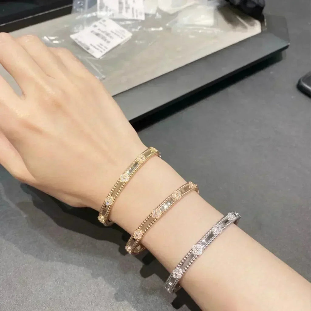 ¡®Glow¡¯CLOVER BRACELET 4MM DIAMONDS