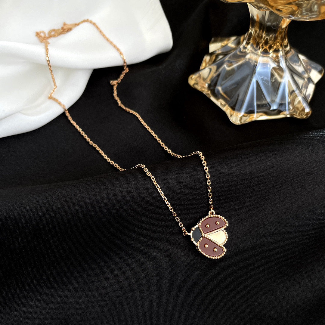 ¡®Glow¡¯LUCKY  CARNELIANS LADYBUG NECKLACE