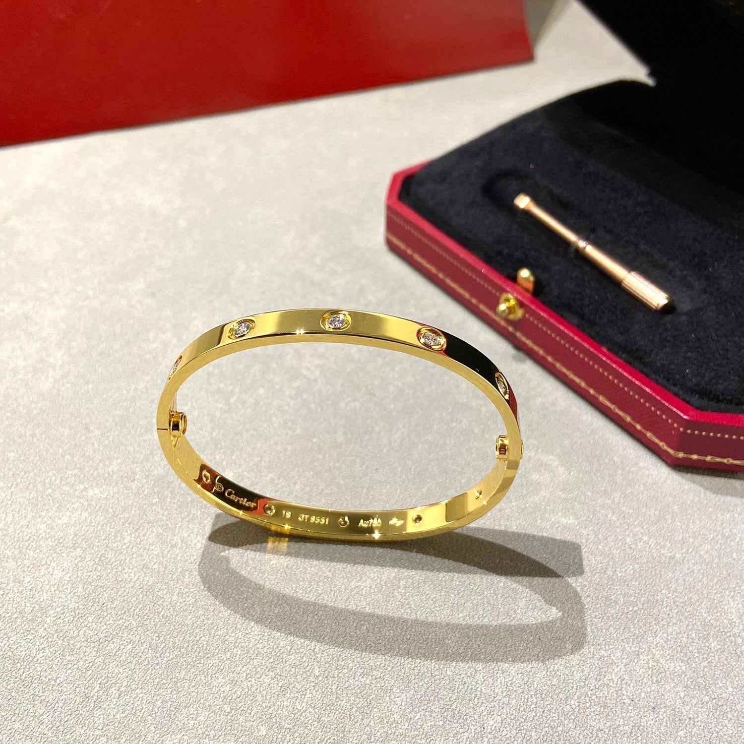 GlowLOVE BRACELET 6.1MM 10 DIAMONDS